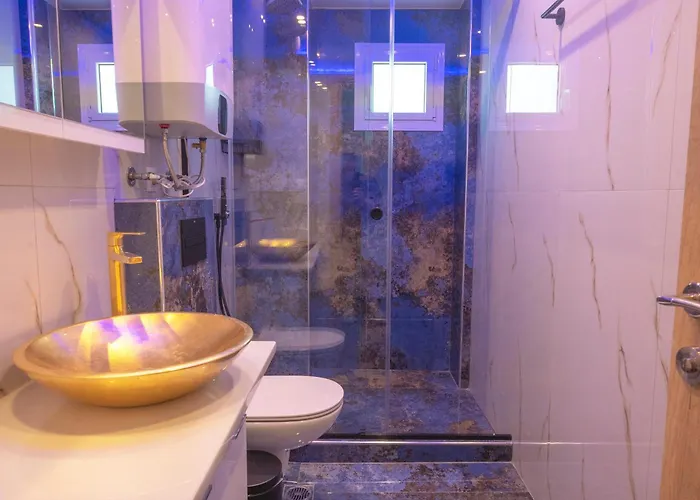 Poseidon 5 *