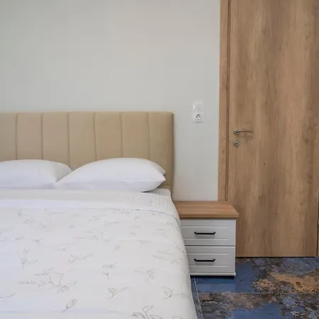 Poseidon 5 Apartment *