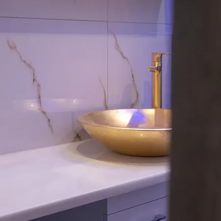 Poseidon 5 * Paralía